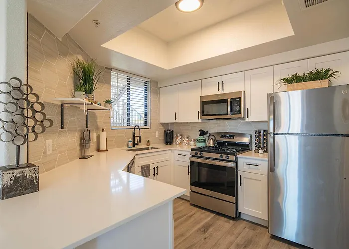 Apartment Near Asu Town Lake 2 Kings Pool Hot Tub Tempe